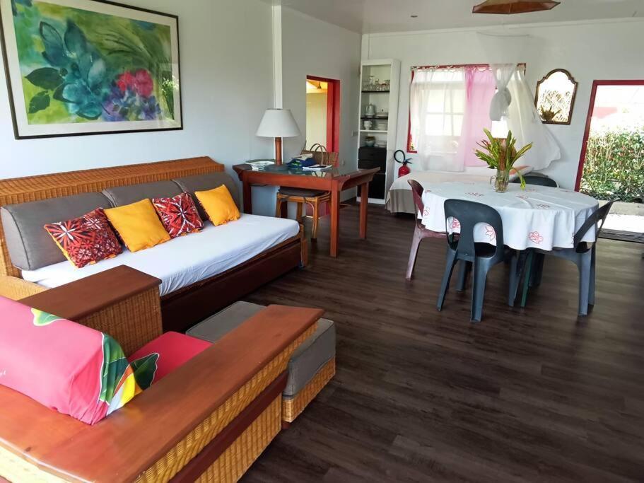 "Terevaa" 4 Villa Fare Luaran gambar